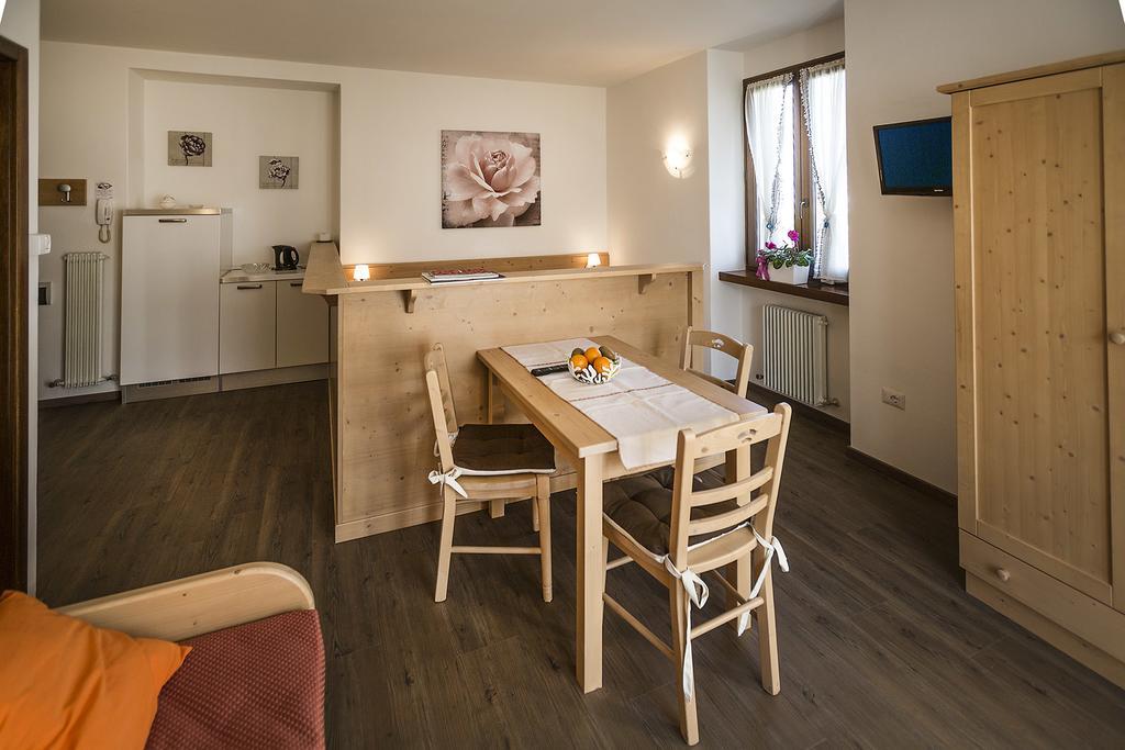 Le Servite Apartments Arco Cameră foto